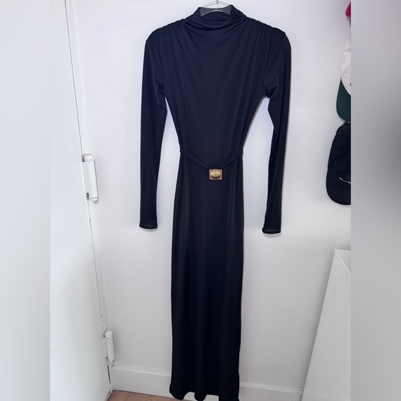 Meshki Kiyah slinky cut out maxi dress - Picture 5 of 10